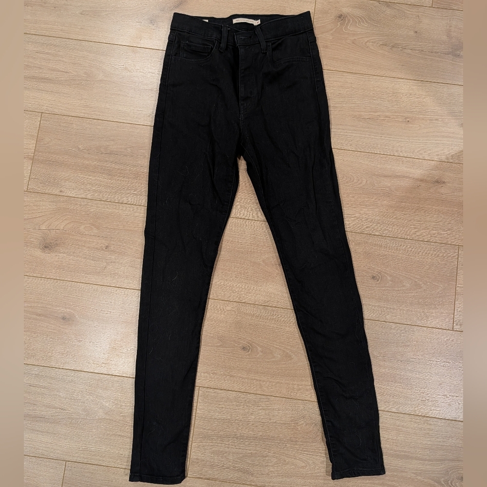 Levi's Premium Black Jeans 720 High Rise Super Skinny 30